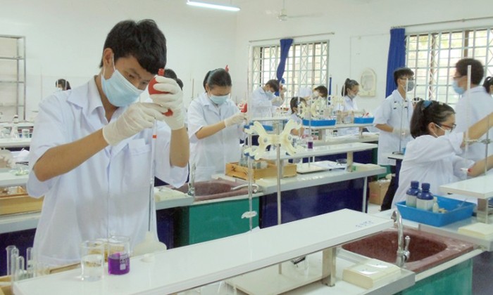 Vì sao các trường ĐH Việt Nam bị “gắn mác” kém sáng tạo?